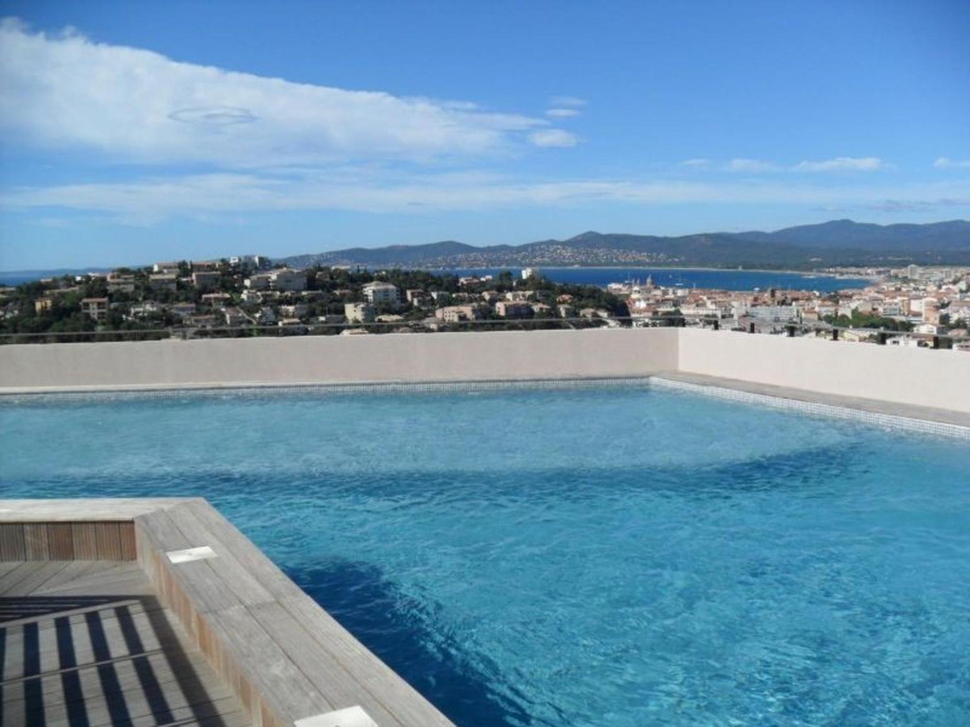 Appt Confort 3 Pieces Avec Terrasse Et Piscine A Saint-Raphael - Fr-1-226A-124 Exterior photo